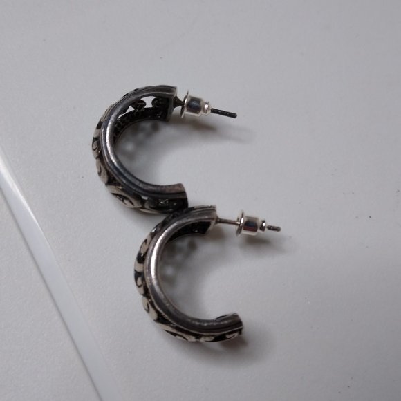 Vintage Metal Half Hoop Earrings - Picture 8 of 13